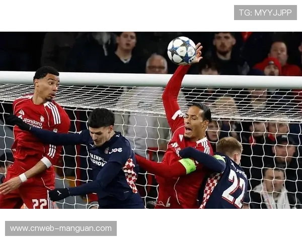 球迷领袖称部分成员在场但未目睹暴力行为